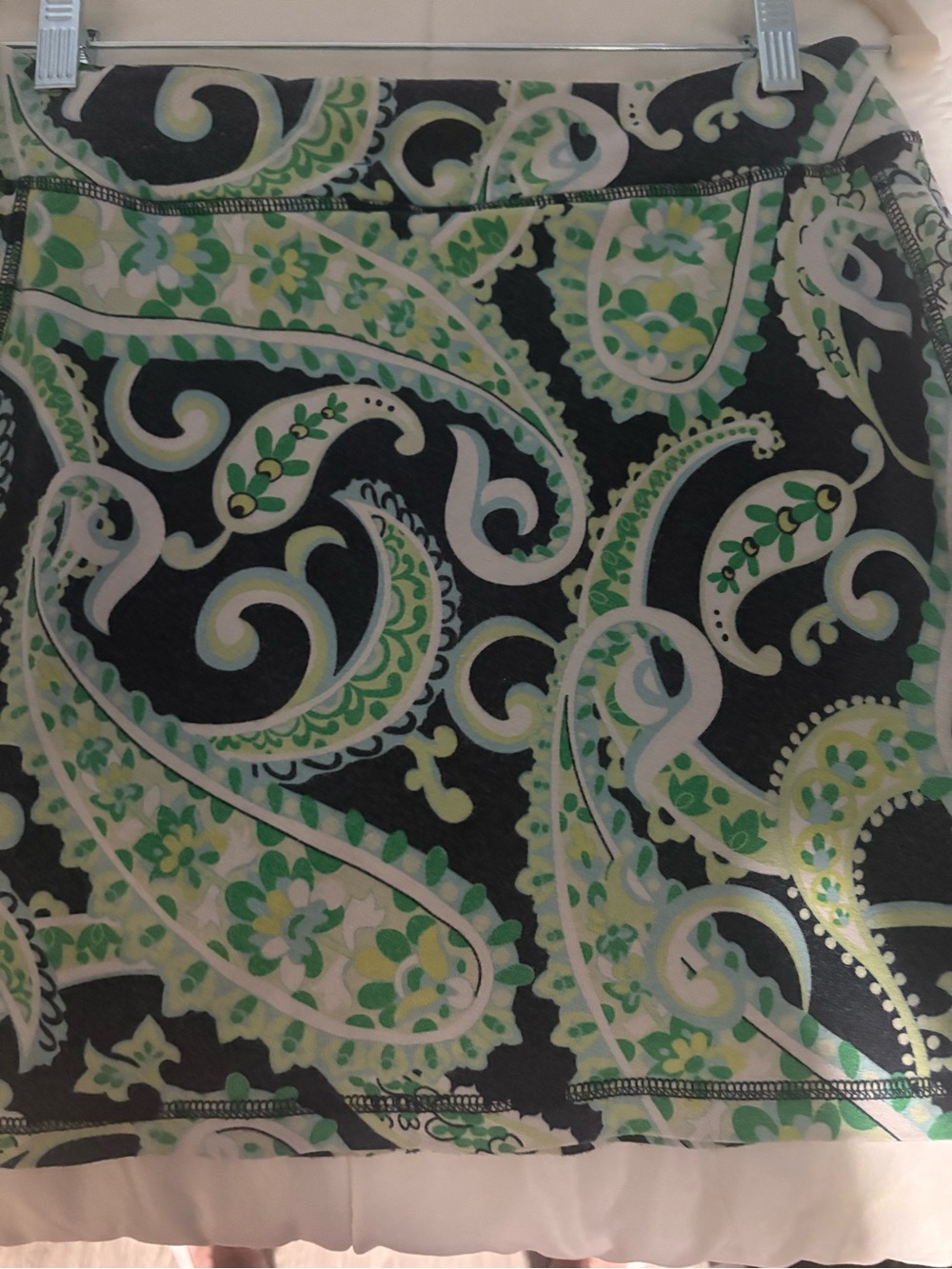 Talbots Green Floral Print skort with Navy Accents